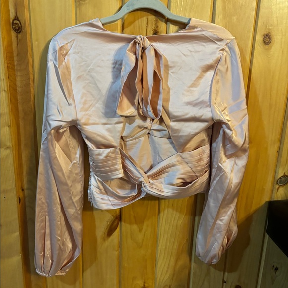 Express Women’s Ballet Pink Long Sleeve Silky Top - Picture 5 of 8